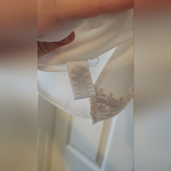 Anne Taylor LOFT sleeveless blouse - Picture 5 of 5